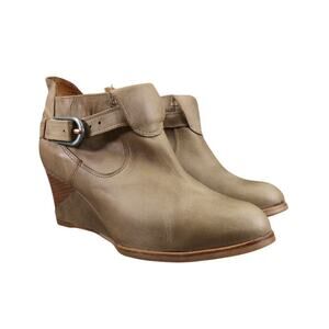 J Shoes Womens 10 Wedge Booties Fashion Leather Classic Tania Zip Buckle Strap